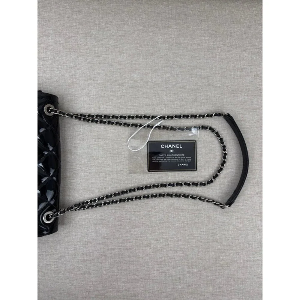 CHANEL Black Patent Leather Classic Flap Small SHW